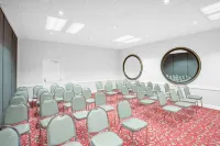 Ramada by Wyndham Barstow Hotels in Barstow