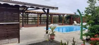 Individual Guest Room Rentals with Private Bathroom - 2성급