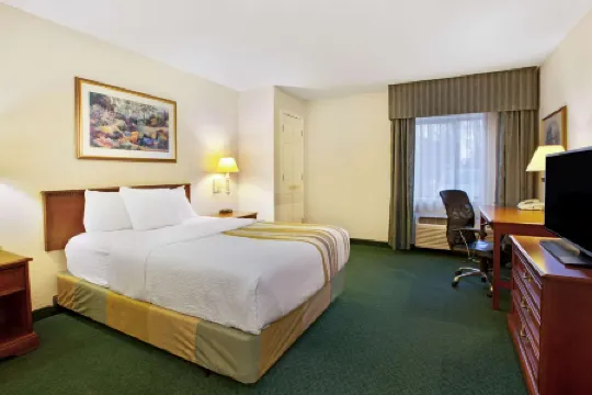 La Quinta Inn by Wyndham Detroit Canton