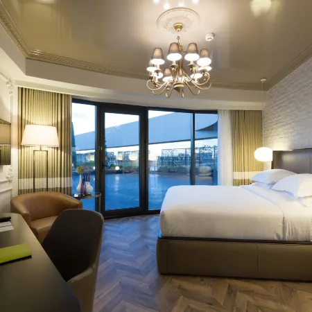 DoubleTree by Hilton Izmir Airport