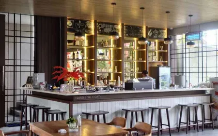 Balcony Hotel Sukabumi Отели в г. Cikole