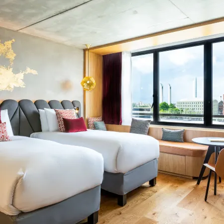 Renaissance Bordeaux Hotel