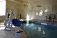 Holiday Inn Express & Suites GAINESVILLE by IHG - Pools