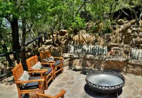 Tshukudu Bush Lodge