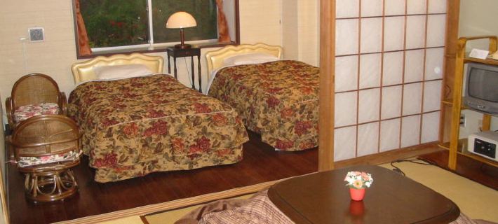 Umegashima Onsen Baikunro Hotel di Shizuoka