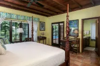 Villa Coco De Mer at Peter Bay Estate - Your Own Private Beach Hotels in Central