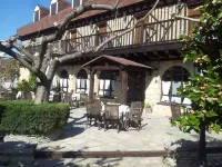 Apartamentos El Mirador Del Soto Hotels near Centro Interpretación de los Mares Antiguos de Monsagro