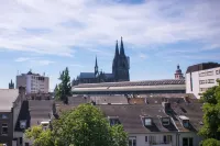 Haus am Dom - Apartments Und Ferienwohnungen