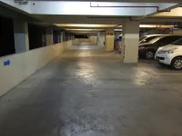 Marra Hotel - Parkplatz