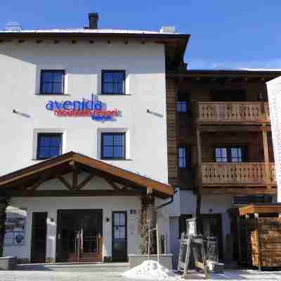 Avenida Mountain Resort by Alpin Rentals Hotel Exterior