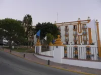 Hotel Balneario de Chiclana Hotels near Iro