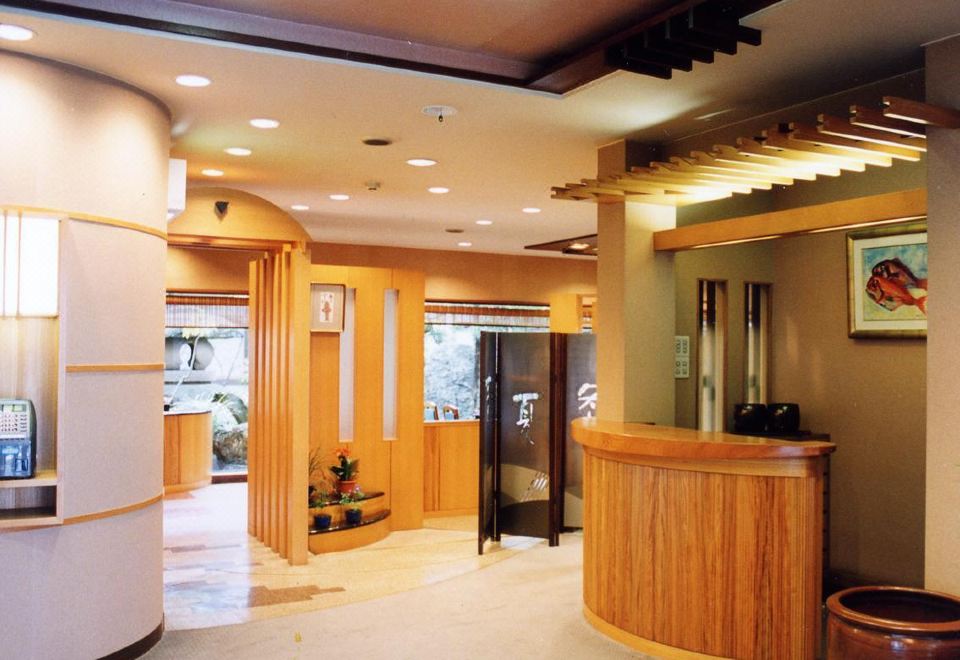 5. 료칸 마루모..