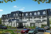 Courtyard Lenox Berkshires