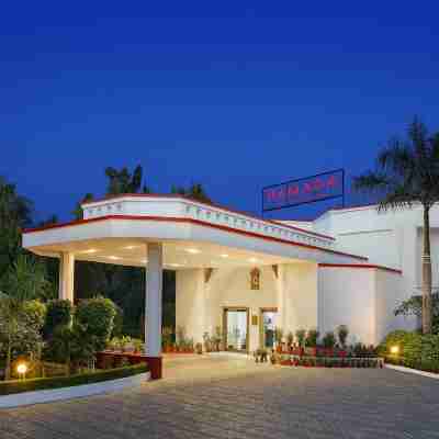 Ramada by Wyndham Khajuraho Hotel Exterior