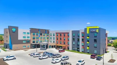 Home2 Suites by Hilton Omaha I-80 at 72nd Street Hotels in La Vista