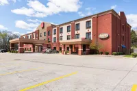 Portland Inn & Suites Hotels in Robertson County
