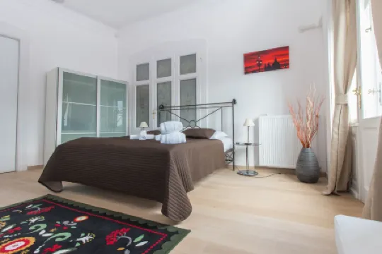 バタフライ ホーム ドナウ