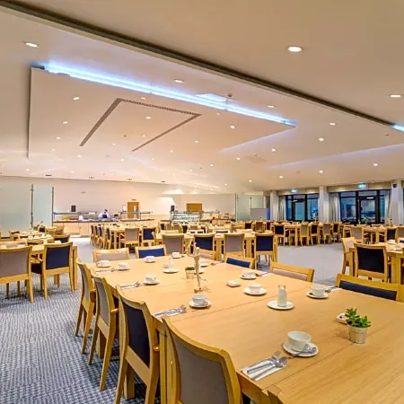 Warwick Conferences - Radcliffe