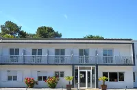 Hôtel Land'Azur - parking