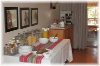 Sunbird Lodge - breakfast