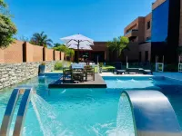 Neper Hotel