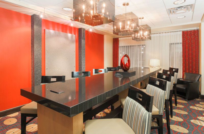 Hampton Inn Champaign/Urbana photo 5