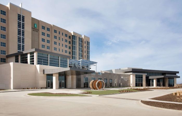 Embassy Suites by Hilton Kansas City Olathe