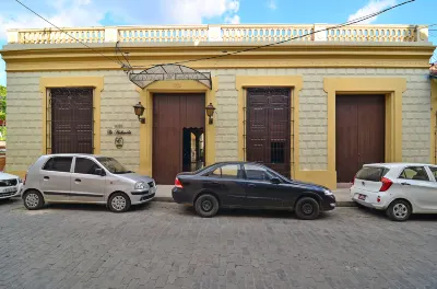 Hotel E la Avellaneda Hotels in 