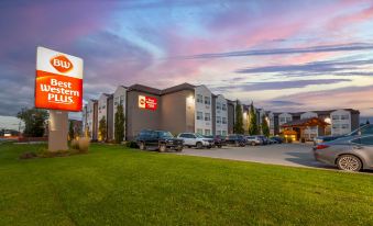 Best Western Plus Rose City Suites