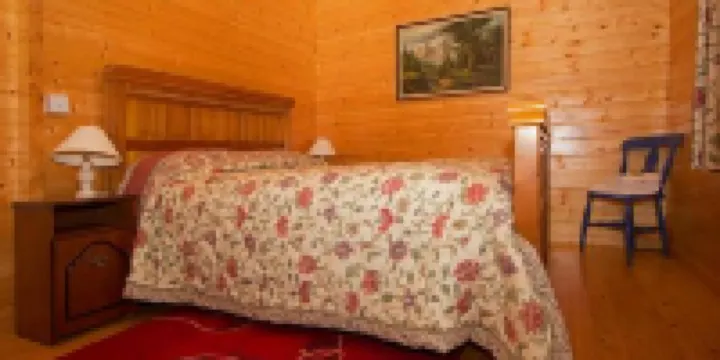 Coolanowle Self Catering Holiday Accommodation - Chalet