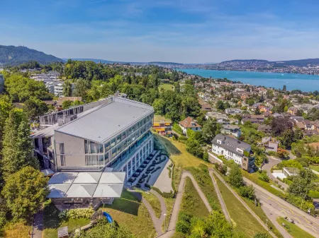 Hotel Belvoir Lake View & Spa Отели рядом с достопримечательностью «Thalwil»