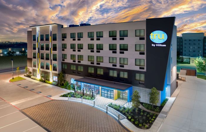 Tru by Hilton San Antonio at the Rim
