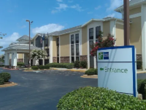 Holiday Inn Express ANDERSON-I-85 (EXIT 27-HWY 81) by IHG Hotels in Anderson