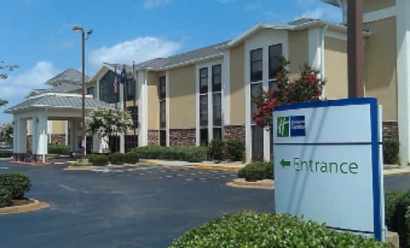 Holiday Inn Express ANDERSON-I-85 (EXIT 27-HWY 81) by IHG