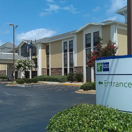 Holiday Inn Express ANDERSON-I-85 (EXIT 27-HWY 81) by IHG