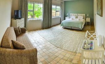 Addo River-View Lodge