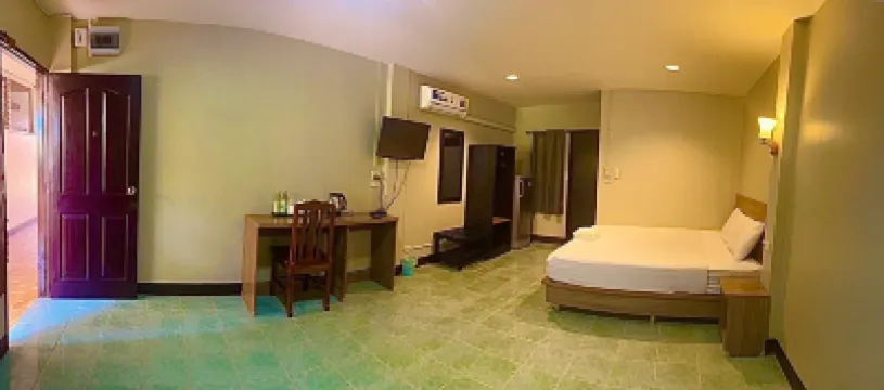 Huankhamnan Hotel Hotels near Nan Hospital