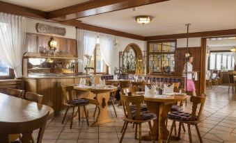 Hotel Hirsch