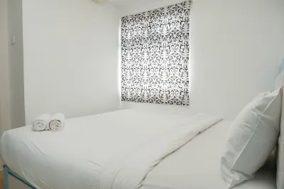 Gorgeous 2Br Green Pramuka Apartment Hoteller i Cempaka Putih