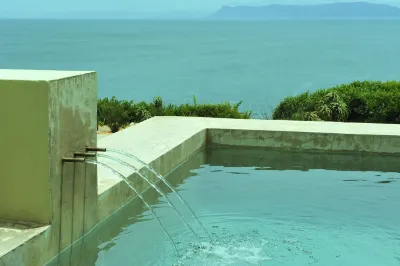 Whalesong Lodge Hotel di Gansbaai