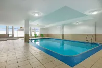 Wyndham Garden Niagara Falls Fallsview - Pool