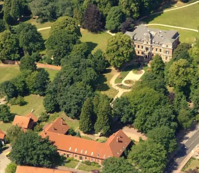 Gästehaus Schlossgarten Hotels in Etelsen