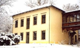 Gästehaus Villa Seraphinum