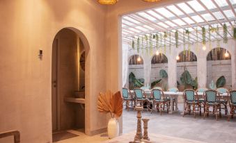 Villa Ellena - Graceful Mood, Inside Pesona Alam