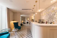 Palazzo 42 - Boutique Hotel & Suites - parking