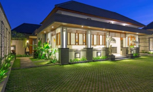 The Banyumas Suite Villa Legian