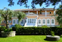 Nefeli Hotel - 3-Star