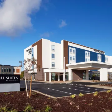 SpringHill Suites Medford Airport