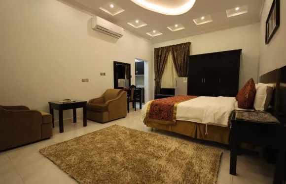 阿羅斯埃夫薩利亞附傢俱公寓酒店