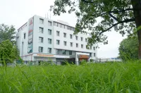 호텔 폴로 맥스 알라하바드 Ashoka Pillar 주변 호텔